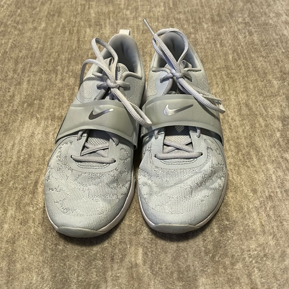 Nike Renew sneakers